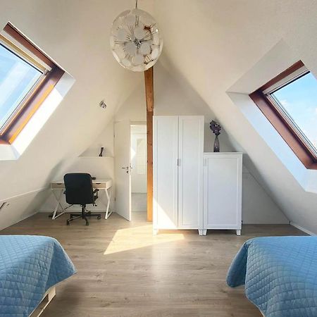 Gemuetliche 2 Zimmerwohnung Mit Tv Und Wlan เวนดลิงเกน อัม เนคคาร์ ภายนอก รูปภาพ