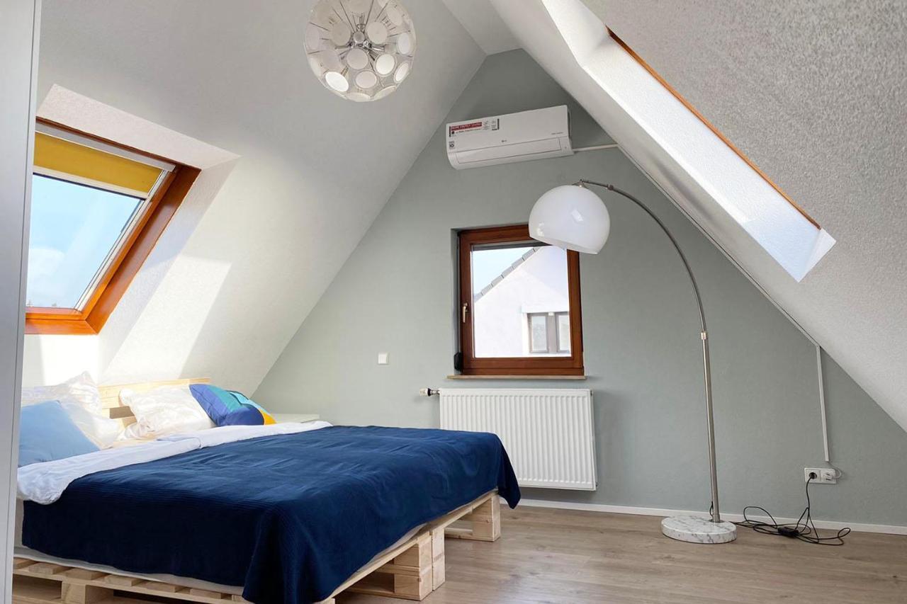 Gemuetliche 2 Zimmerwohnung Mit Tv Und Wlan เวนดลิงเกน อัม เนคคาร์ ภายนอก รูปภาพ