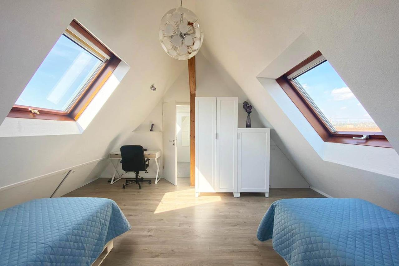 Gemuetliche 2 Zimmerwohnung Mit Tv Und Wlan เวนดลิงเกน อัม เนคคาร์ ภายนอก รูปภาพ