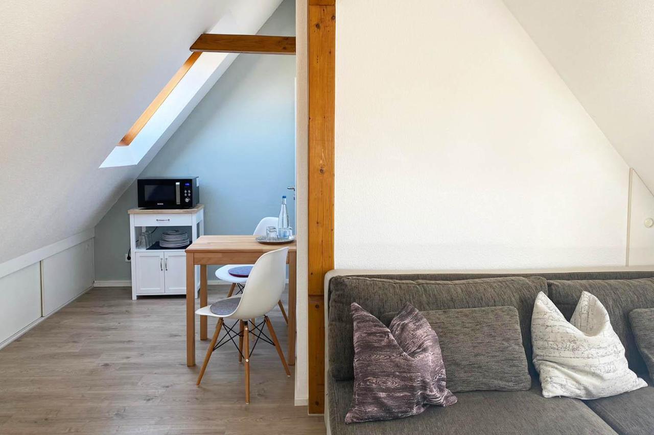 Gemuetliche 2 Zimmerwohnung Mit Tv Und Wlan เวนดลิงเกน อัม เนคคาร์ ภายนอก รูปภาพ
